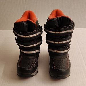 Totes Black and Pink It Is Pink Even Though It Looks Orange Kids Snow Boots SB23